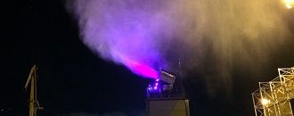 Подсветка стационарных генераторов снега и водяного тумана   